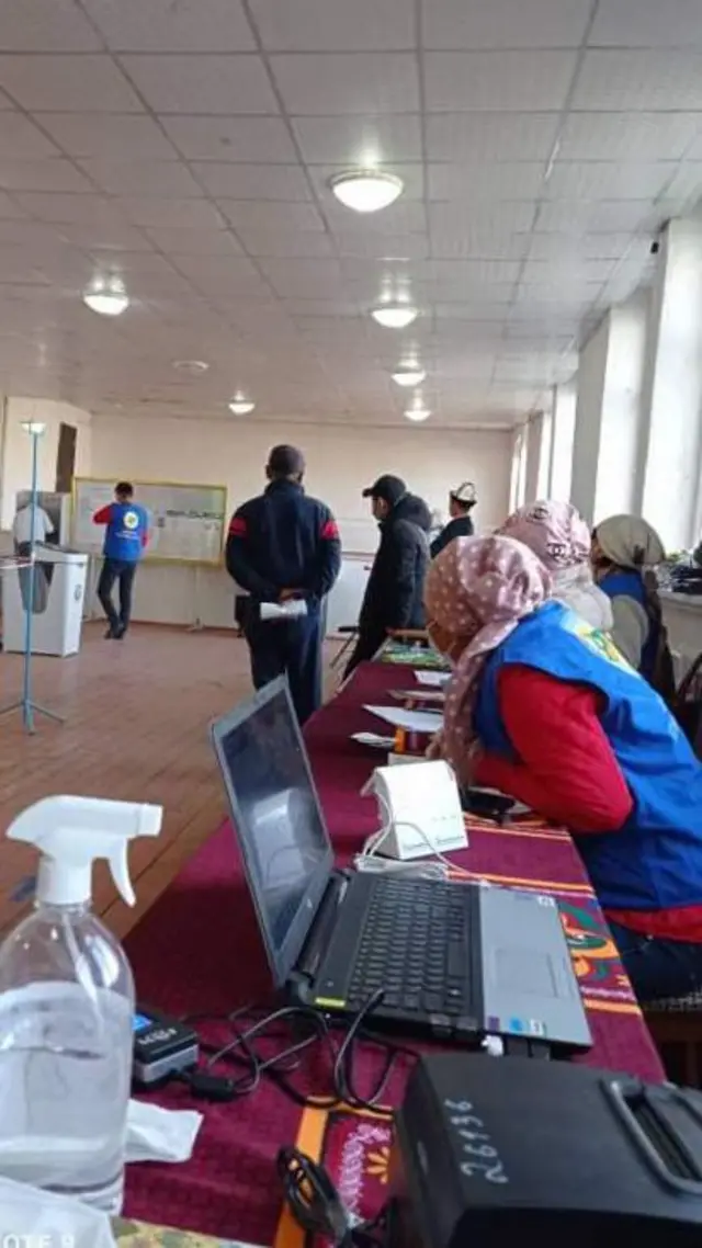 Кыргызстанда 28-ноябрда парламенттик шайлоо өтөт