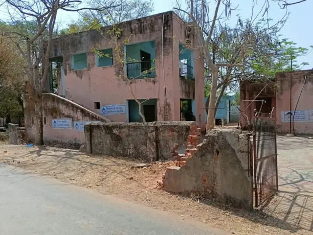 ગુજરાતમાં જર્જરીત શાળાની સમસ્યા