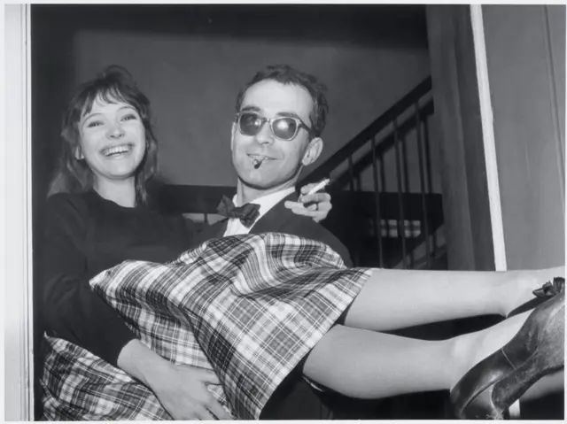 گدار و آنا کارینا