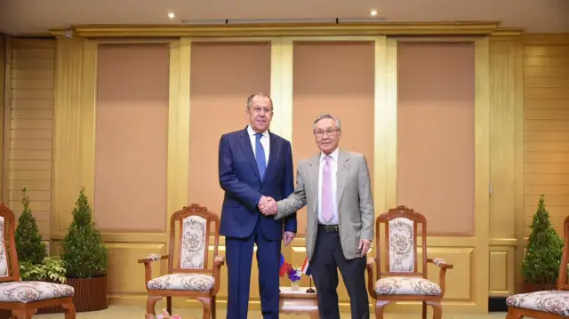 ရုရှားနဲ့ ထိုင်းနိုင်ငံခြားရေးဝန်ကြီးတွေ 