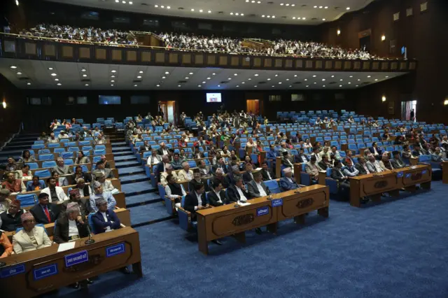 प्रतिनिधिसभा बैठक