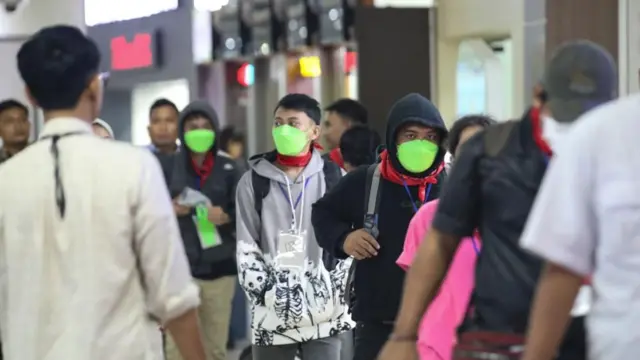 म्यान्मारको स्क्याम सेन्टरबाट उद्धार गरिएका विदेशी नागरिक