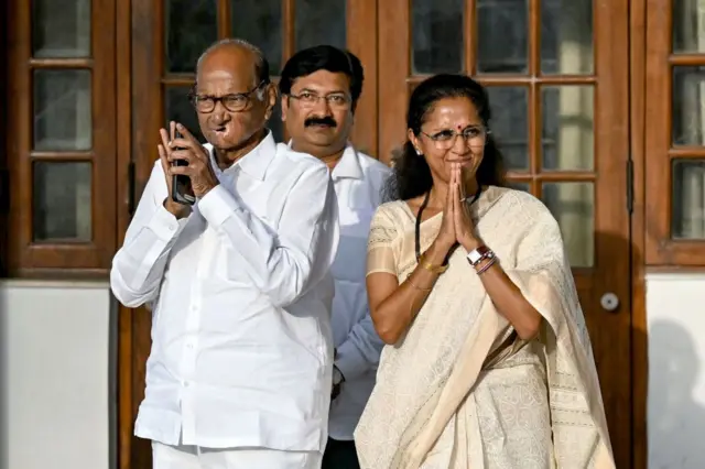 शरद पवार आणि सुप्रिया सुळे 