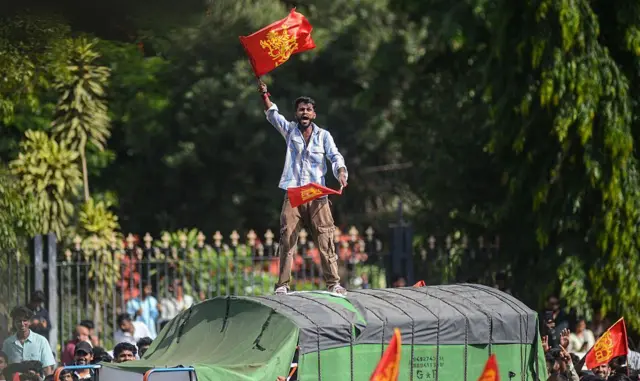 கர்நாடகா, ஆர்சிபி, ஐபிஎல், சின்னசாமி மைதானம், கர்நாடக மாநில கிரிக்கெட் சங்கம், பெங்களூரு கூட்ட நெரிசல், ஆர்சிபி கொண்டாட்டம்