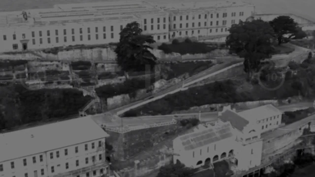 கடும் கட்டுப்பாடுகள் உள்ள சிறையிலிருந்து ஸ்பூனின் உதவியுடன் மூன்று பேர் தப்பித்த கதை