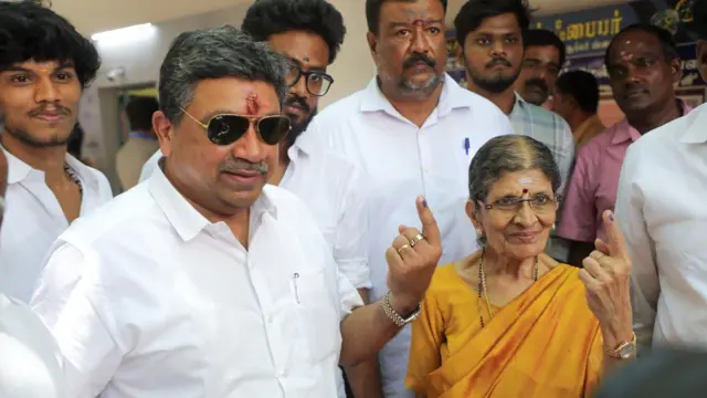 திமுக, தவெக, விஜய், மு.க ஸ்டாலின், 2026 சட்டப்பேரவைத் தேர்தல்
