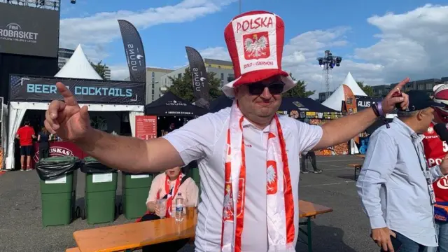 Poljski navijači u Rigi