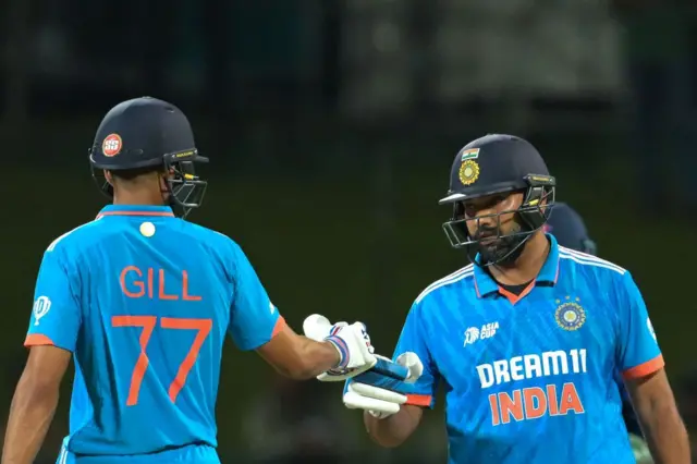 ਸ਼ੁਭਮਨ ਗਿੱਲ ਅਤੇ ਰੋਹਿਤ ਸ਼ਰਮਾ 