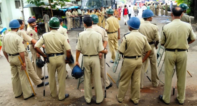 காவல்துறையில் 'என்கவுன்டர் ஸ்பெஷலிஸ்ட்' என்ற தனிப் பொறுப்பு இல்லை 