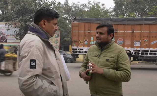 बीबीसीचे प्रतिनिधी दिलनवाज पाशा