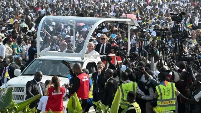 Abaje kuraba Papa