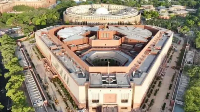 மகளிர் இட ஒதுக்கீடு மசோதா தோல்வி பாஜகவுக்கு பின்னடைவா அல்லது ராஜதந்திர வெற்றியா?