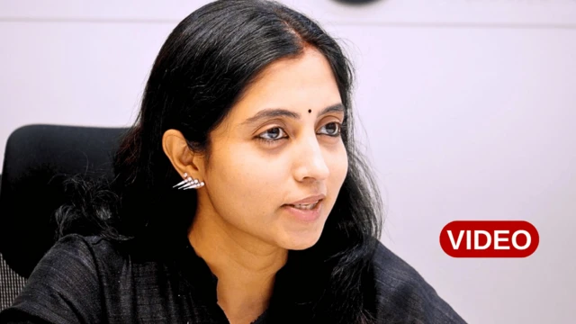 మువ్వా శృతి