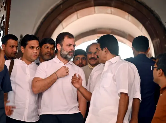 राहुल गांधी