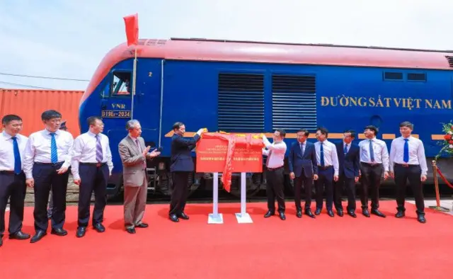 Lễ đón chuyến tàu chở hàng đầu tiên trên tuyến đường sắt Thạch Gia Trang (Trung Quốc) – Yên Viên (Việt Nam), ga Yên Viện, Hà Nội, ngày 2/8/2023