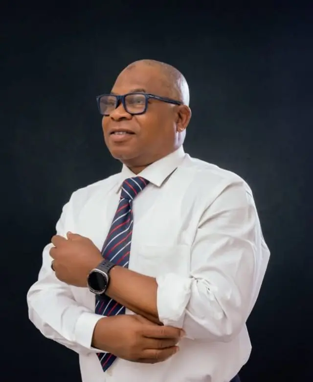 Asiwaju Munirudeen Bola Oyebamiji (AMBO)