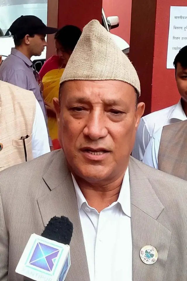 मुख्यमन्त्री उद्धव थापा