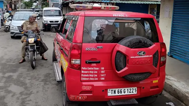 என்ஐஏ அதிகாரிகள் சோதனை