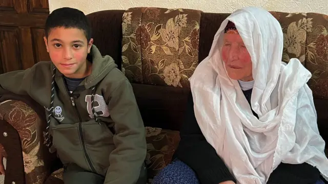 Ayol erkakni eshakda sikadi