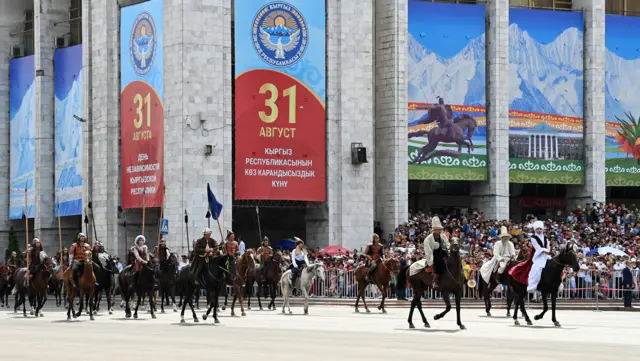 31-августта “Ала-Тоо” аянтында эгемендүүлүк күнү белгиленди