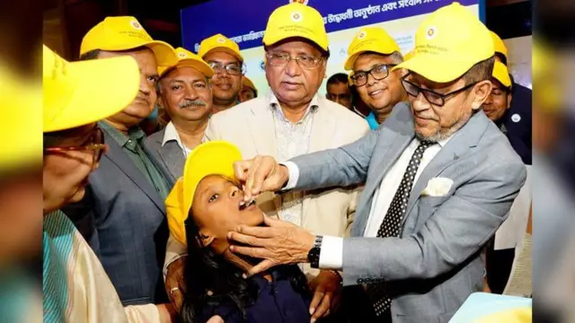 কলেরা টিকাদান ক্যাম্পেইনের আনুষ্ঠানিক উদ্বোধন ঘোষণা করেন স্বাস্থ্য ও পরিবার কল্যাণমন্ত্রী সরদার মো. সাখাওয়াত হোসেন