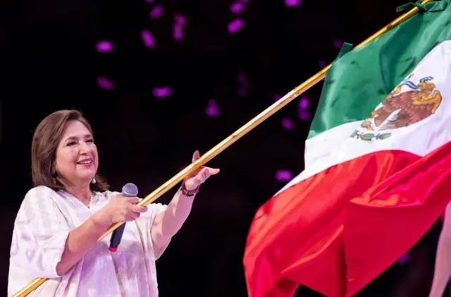 سوچی گالوِز، سناتور سابق عمده‌ترین حزب راست میانه، رقیب اصلی خانم شینبام است