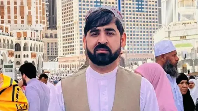 د قلم لار ټولنې مشر او د زدکړې برخه کې فعال مطیع الله ویسا شاوخوا میاشت وړاندې د طالبانو حکومت کې د استخباراتو ادارې کابل کې ونیو. 