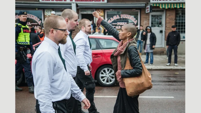 foto ikonik perempuan