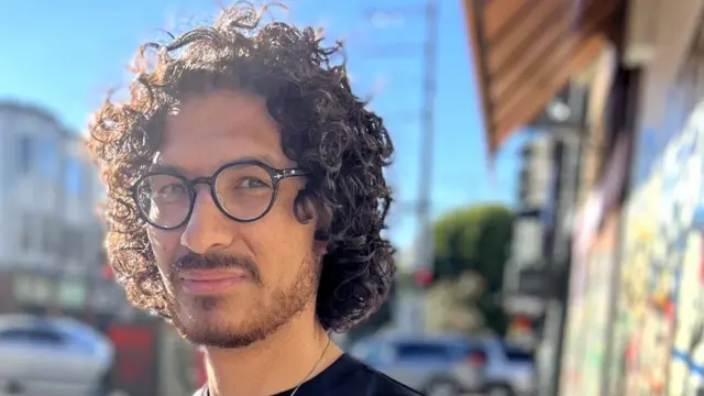 레이 세라토의 모습