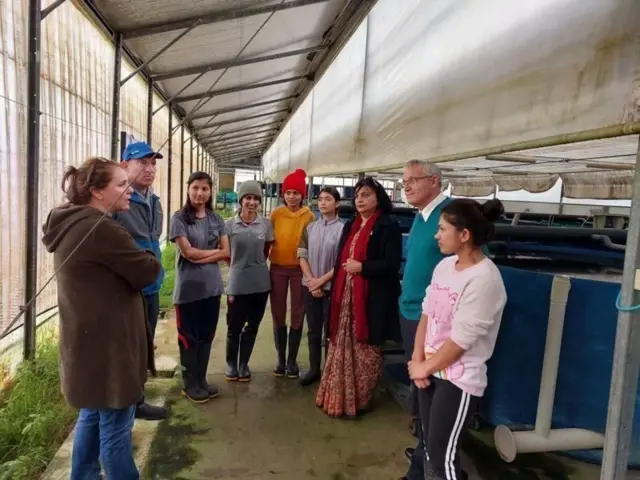 इजरेलस्थित नेपाली राजदूत कृषि क्षेत्रबारे अध्ययन गरिरहेका विद्यार्थीहरूसँग अन्तरक्रिया गर्दै (फाइल फोटो)