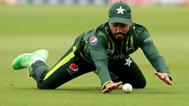 मोहम्मद नवाज़