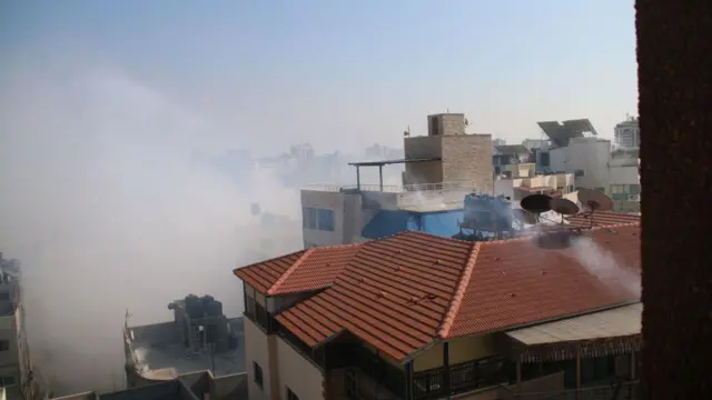 সাদা ফসফরাস হামলা এমন ধোঁয়ার সৃষ্টি করে