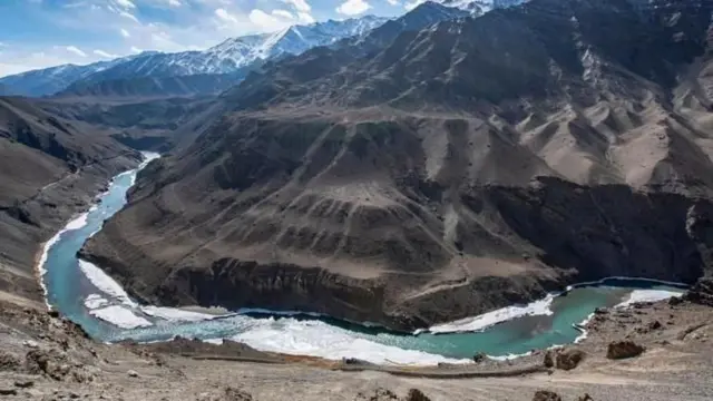भारतानं सिंधू जल करार स्थगित केला आहे