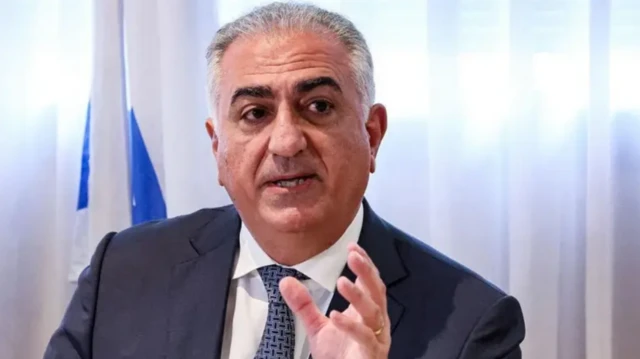 ਮੁਹੰਮਦ ਰਜ਼ਾ ਪਹਿਲਵੀ ਦੇ ਬੇਟੇ ਰਜ਼ਾ ਪਹਿਲਵੀ।