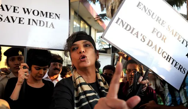 शबाना आज़मी