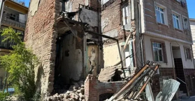 Inta badan way adag tahay in la sii saadaaliyo meesha saxda ah ee uu dhulgariir ka dhici doono