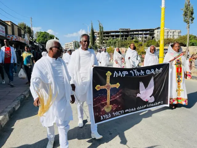 'ሰላም ንኹሉ ወዲሰብ' - ወለዲ ዓጋመ