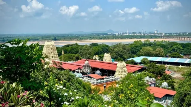 બીબીસી ગુજરાતી, ગુજરાત, બીબીસી, અમદાવાદ, તેલંગાણા, ધર્મ, શ્રીરામ, 