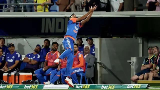 బౌండరీ లైన్ 