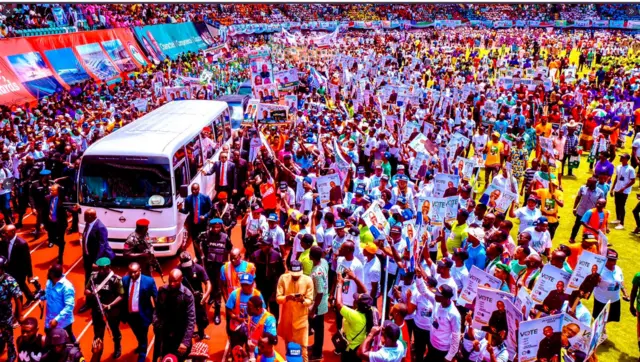 Ndị nkwado PDP n'amaegwuregwu 'Nest of Champions' Uyo