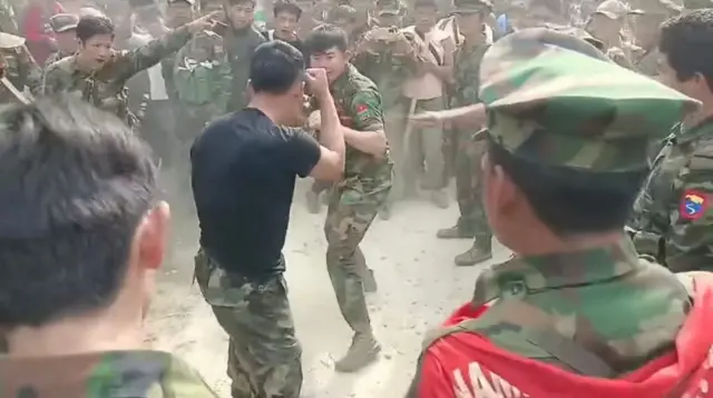 နှစ်စမှာဖြစ်ခဲ့တဲ့ လက်ဝှေ့ပွဲ 