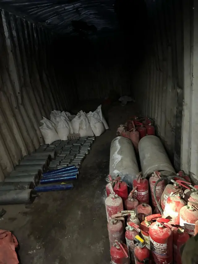 منشأة تخزين الأسلحة تقع في نور شمس وفق الجيش الإسرائيلي