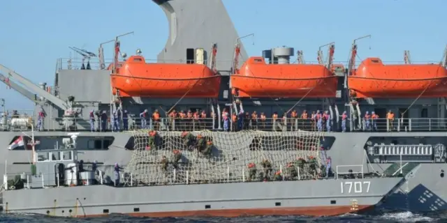 ၂၀၁၈ ခုနှစ်တုန်းက မြန်မာစစ်တပ် ကြည်း၊ ရေ၊ လေ ပူးပေါင်းစစ်ဆင်ရေးလေ့ကျင့်မှု (ဆင်ဖြူရှင်) တုန်းက တွေ့ရတဲ့ မြင်ကွင်း (ပုံဟောင်း)