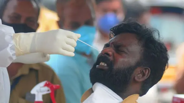 व्हेरिएंट 