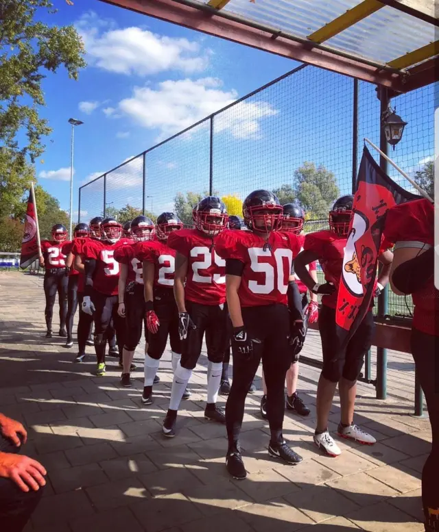 ኬነሳ የመሰረተችው የአሜሪካን ፉትቦል ክለብ