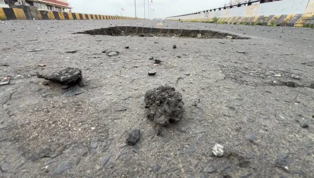 અમદાવાદ હાટકેશ્વર બ્રિજ, અમદાવાદનો પુલ તોડી પડાશે, બીબીસી ગુજરાતી, ગુજરાતના જર્જરિત પુલ, અમદાવાદ મહાનગરપાલિકા, ગુજરાત