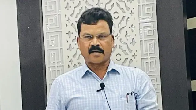 झारखंड के संयुक्त श्रम आयुक्त प्रदीप लकड़ा 