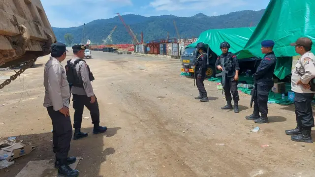 PT GNI merupakan perusahaan pengolahan bijih nikel yang dimiliki pengusaha tambang asal China, Tony Zhou Yuan.