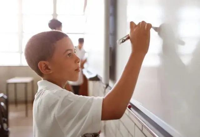 Il est plus facile d'apprendre quelque chose lorsque nous l'associons à des connaissances antérieures.