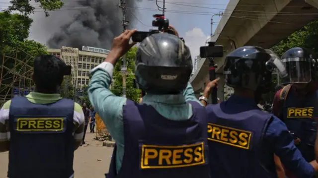 வங்கதேசம் மாணவர்கள் போராட்டம் 2024